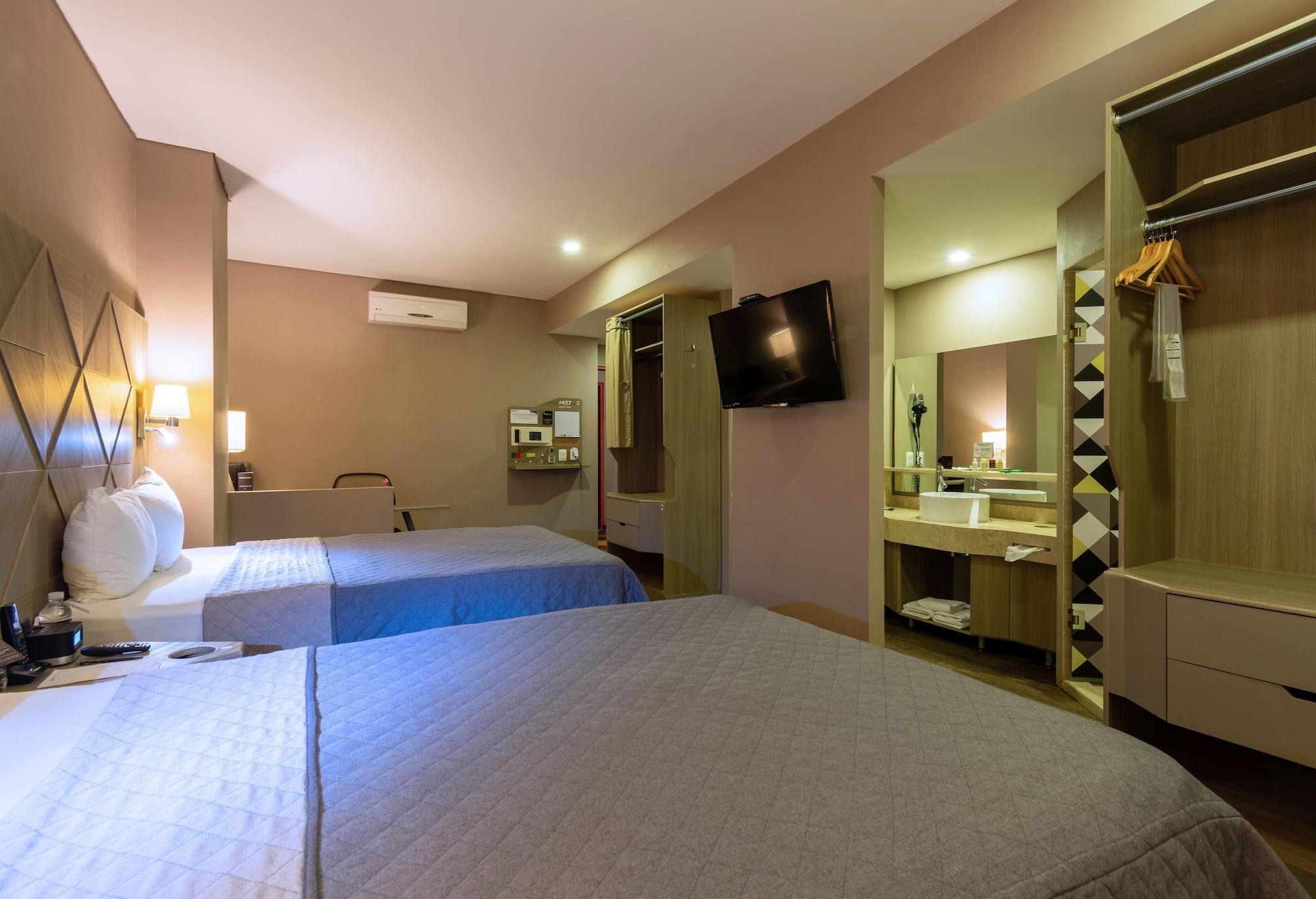 Hotel Glow Point - Mulza León Esterno foto