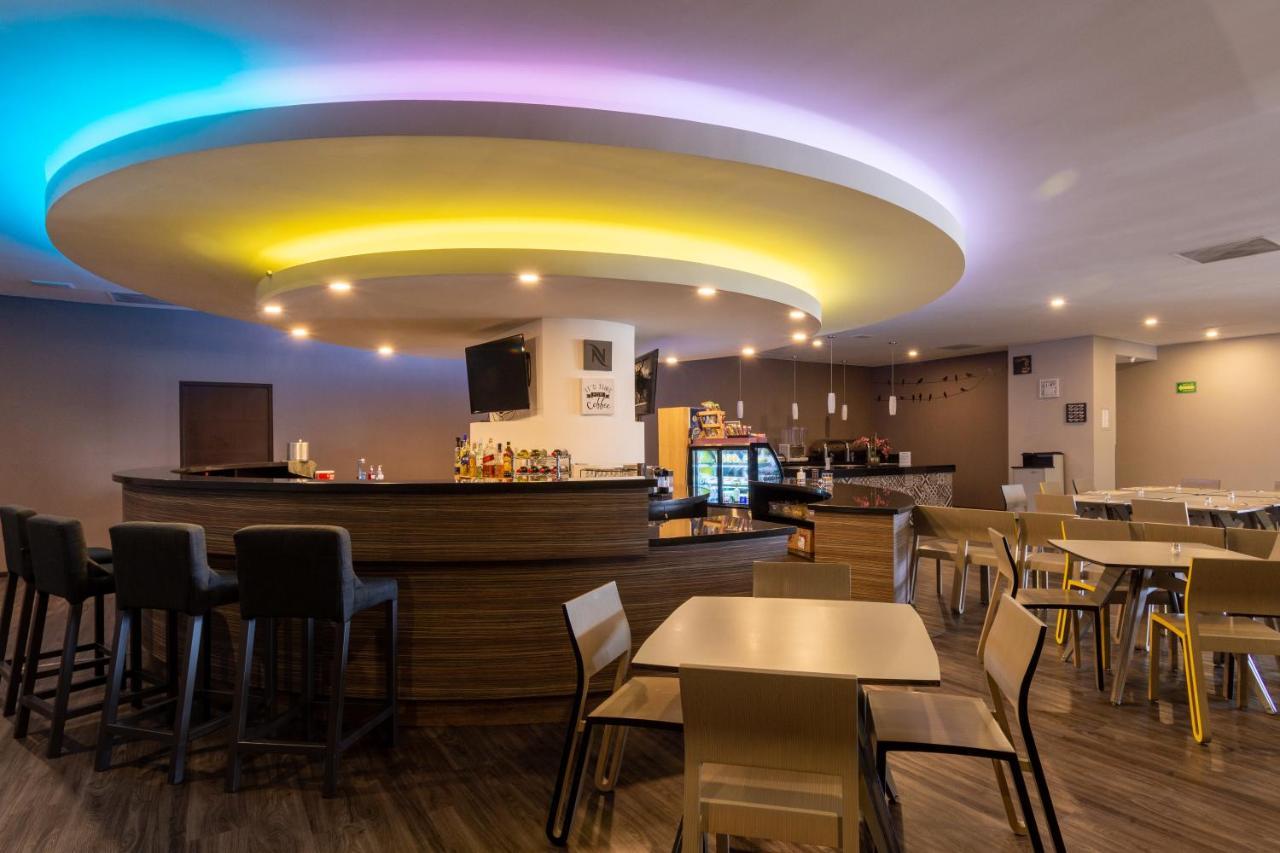 Hotel Glow Point - Mulza León Esterno foto